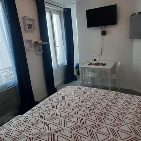Studio Place Roger Levanneur Montmorency Exterior foto